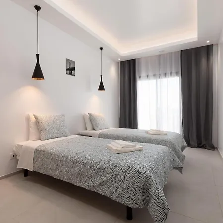 Correeira Luxury Residence T2 A - Albufeira, Pools, Wifi, Bbq, Beach * البوفيرا