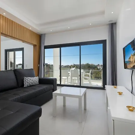 Correeira Luxury Residence T2 A - Albufeira, Pools, Wifi, Bbq, Beach البوفيرا