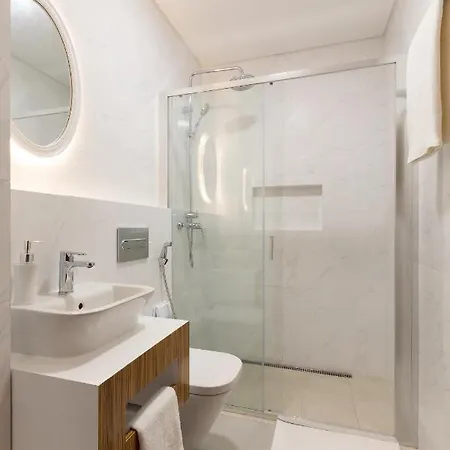 Correeira Luxury Residence T2 A - Albufeira, Pools, Wifi, Bbq, Beach البوفيرا